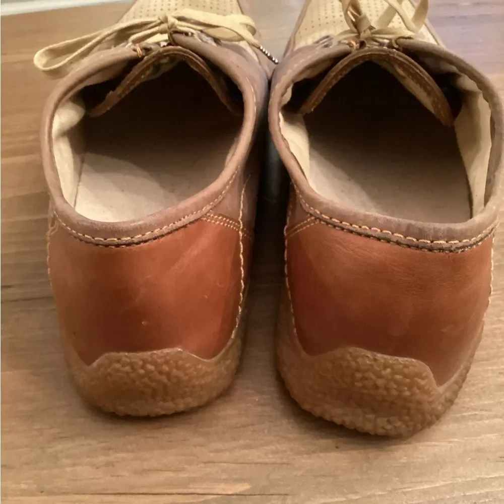 TIMBERLAND MENS 10.5 BROWN MOC TOE LEATHER OXFORDS GUM SOLE